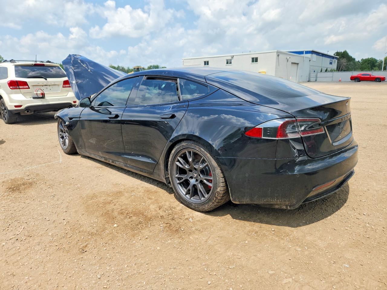 2022 TESLA MODEL S — фото 2