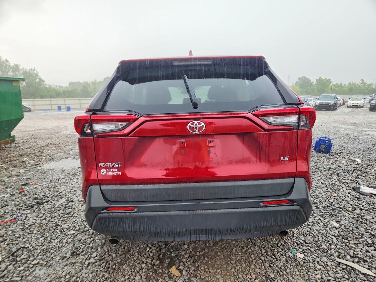 2019 TOYOTA RAV4 — фото 6
