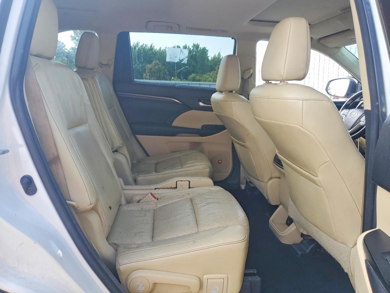 2015 TOYOTA HIGHLANDER — фото 11