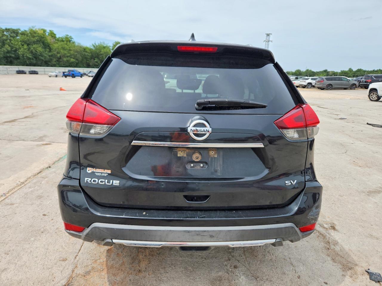 2017 NISSAN ROGUE — фото 6