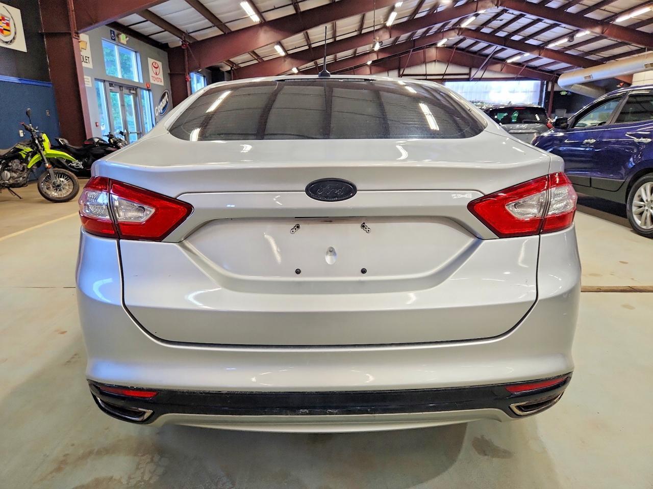 FORD FUSION