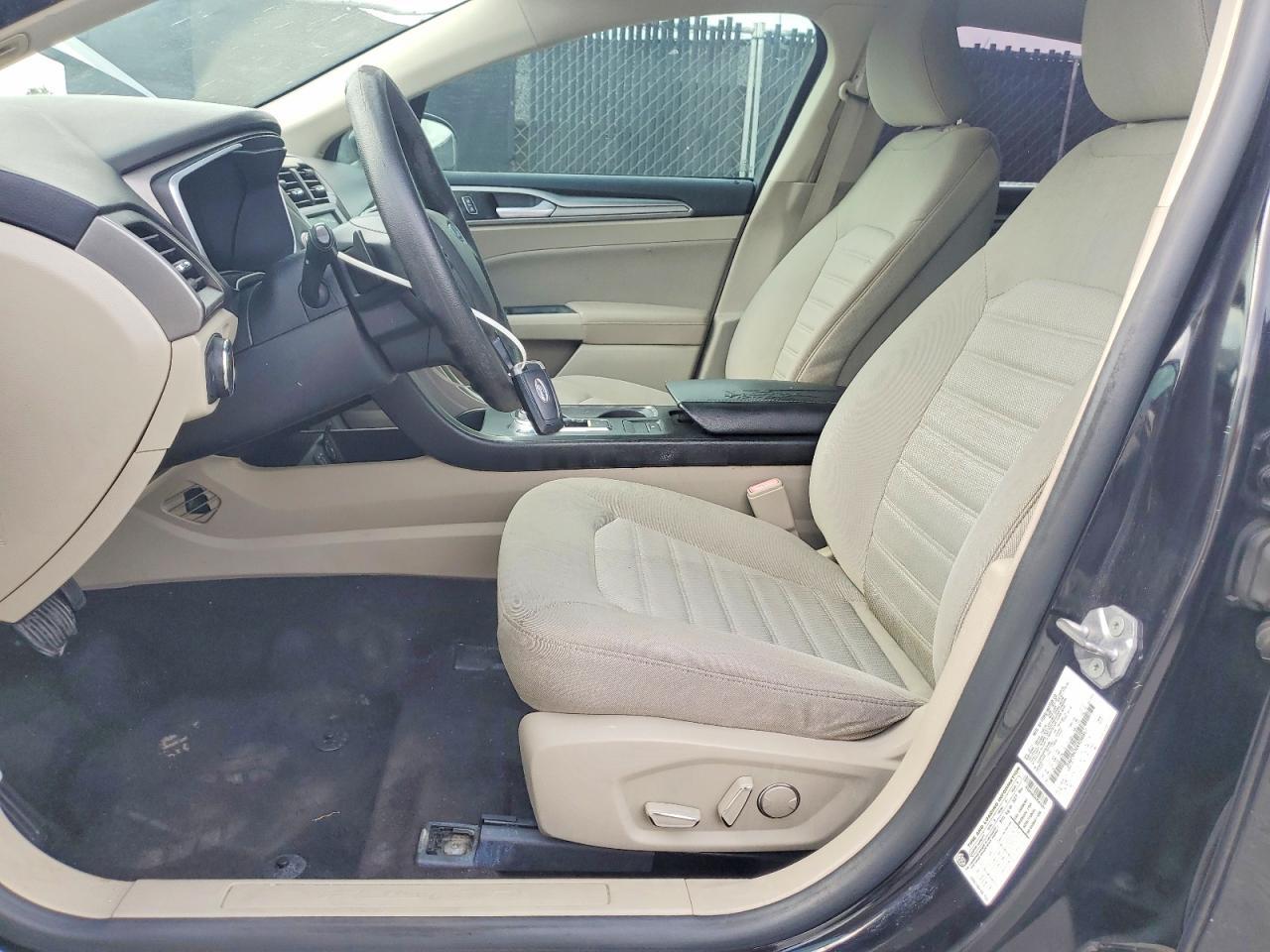 FORD FUSION