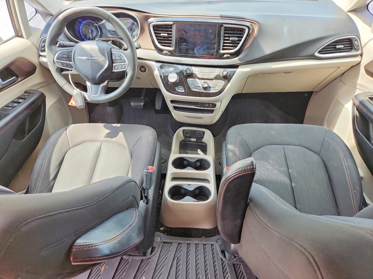 2017 CHRYSLER PACIFICA — фото 8