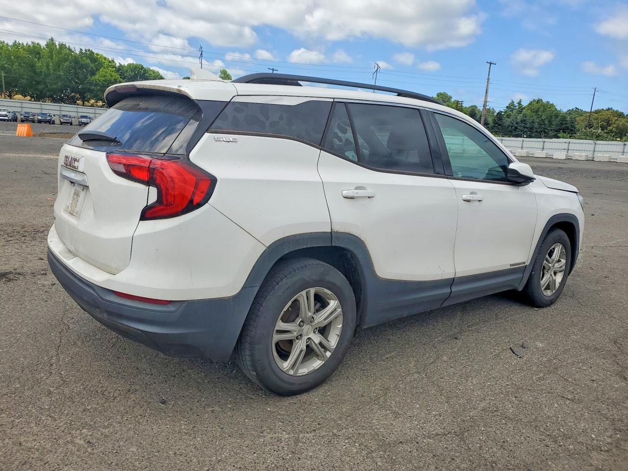 2018 GMC TERRAIN — фото 3