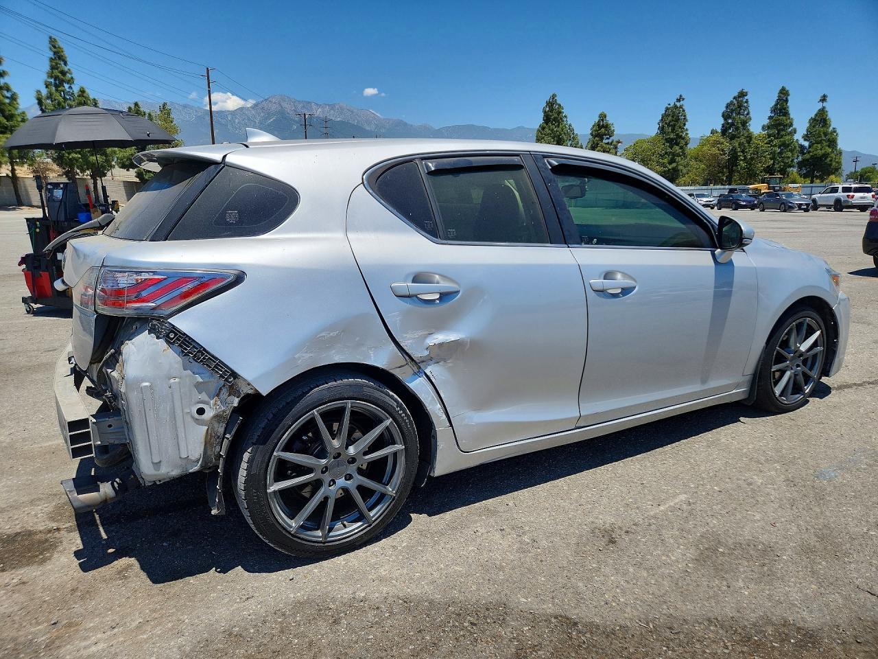2016 LEXUS CT 200H — фото 3