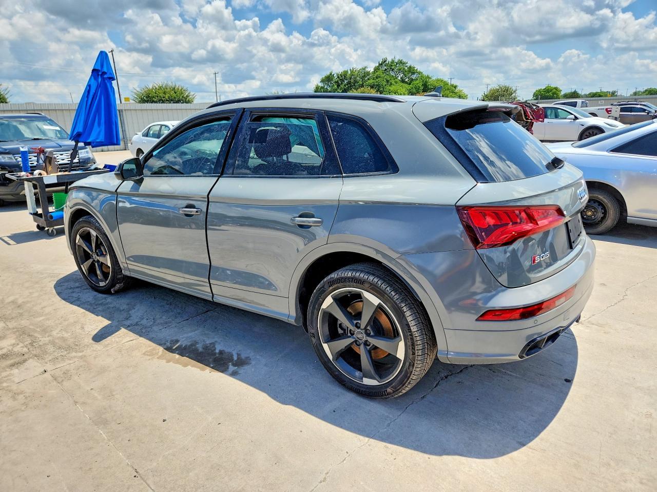 2019 AUDI SQ5 — фото 2