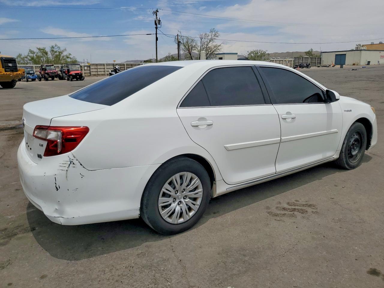 TOYOTA CAMRY HYBRID
