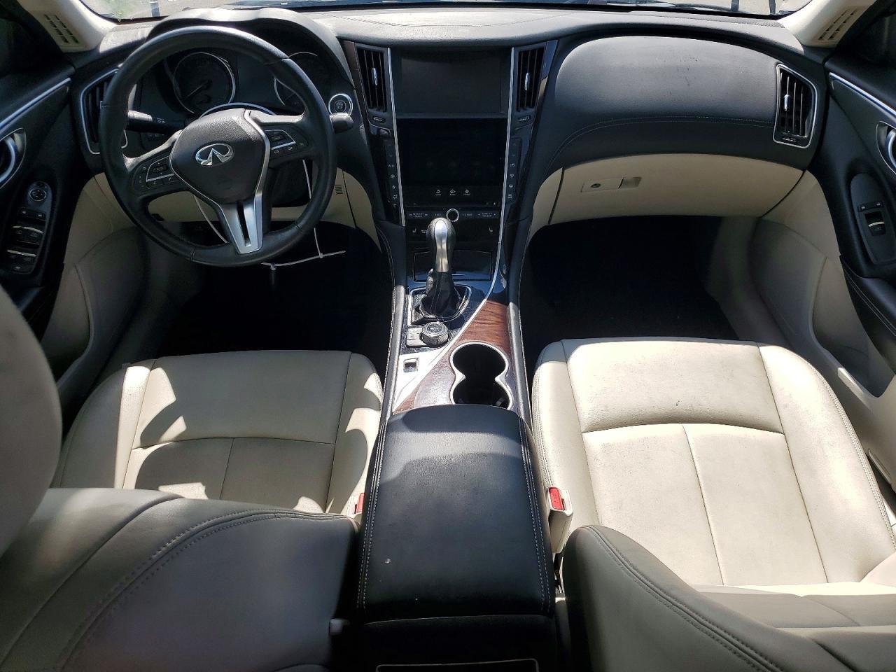INFINITI Q50