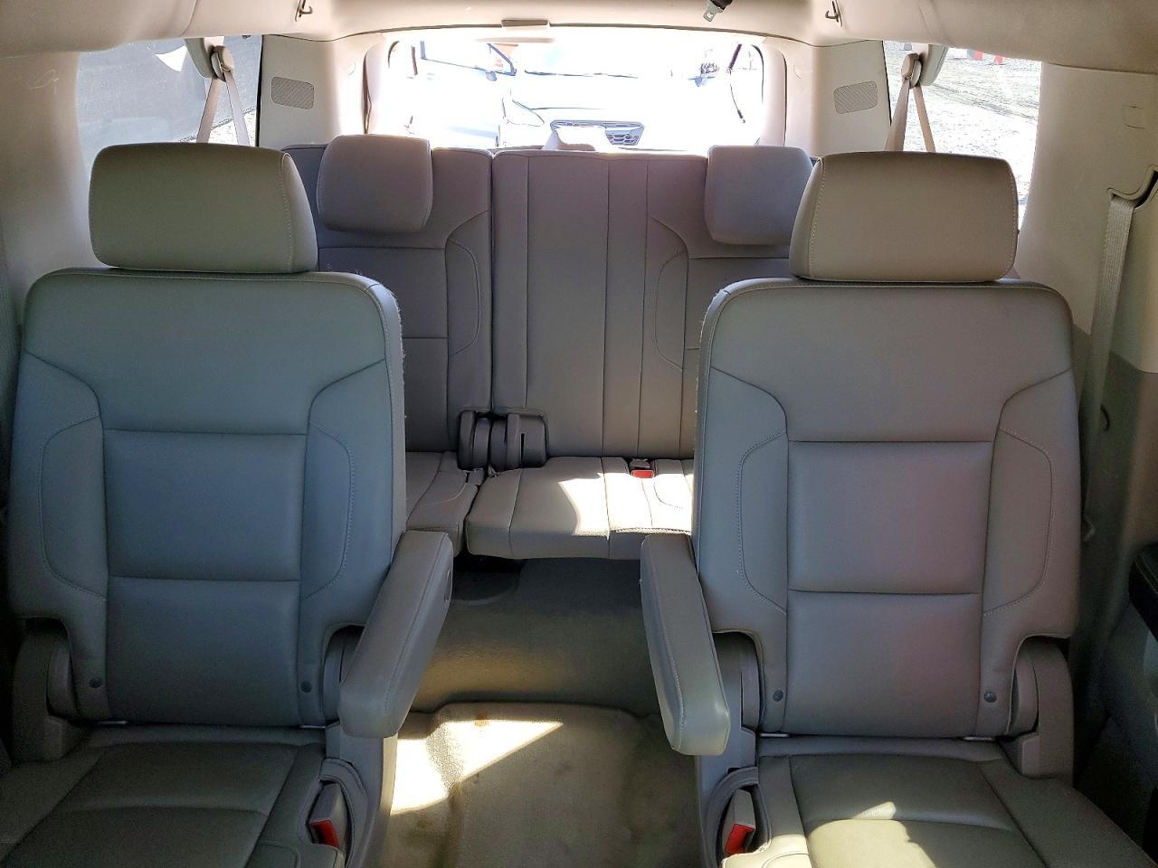 2015 CHEVROLET SUBURBAN — фото 10