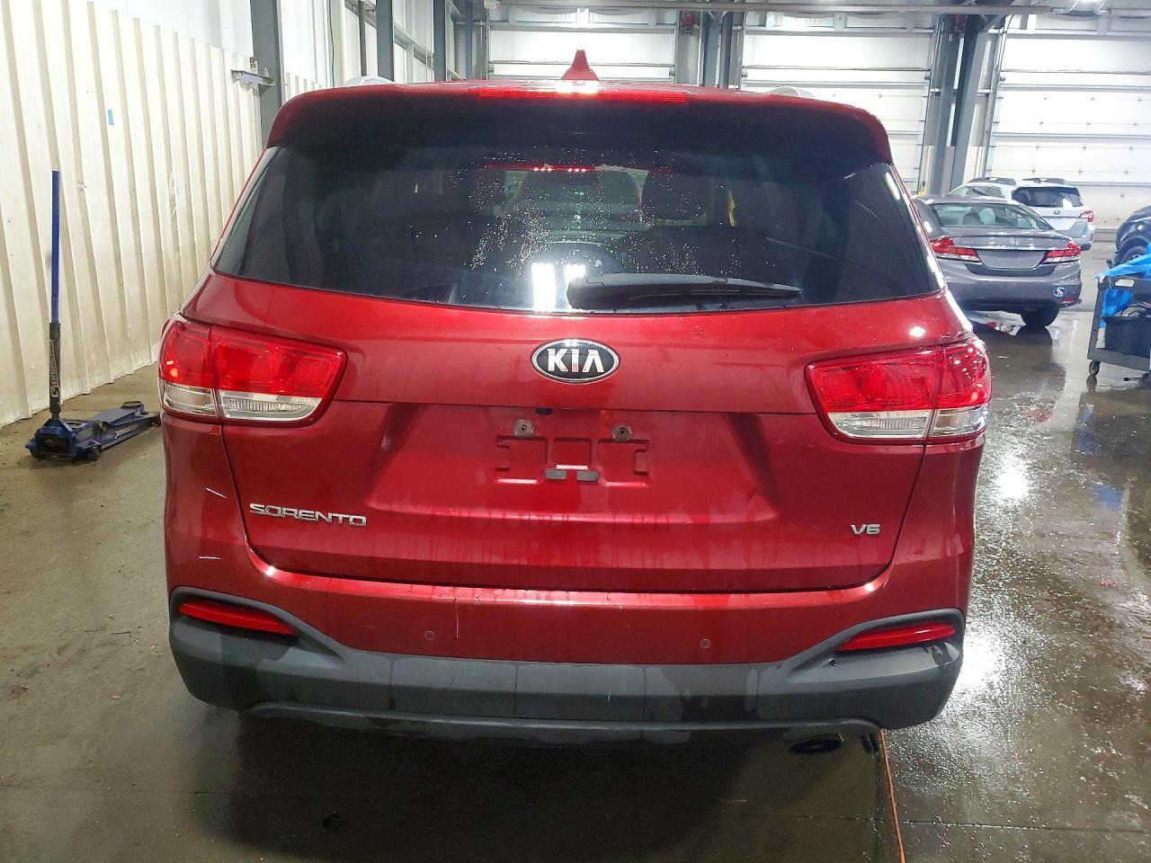 2016 KIA SORENTO — фото 6