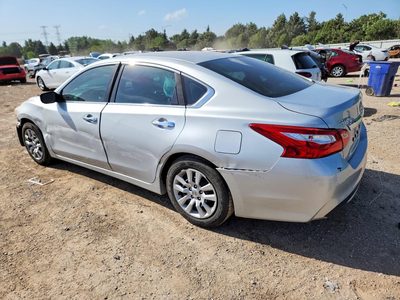 2016 NISSAN ALTIMA — фото 2
