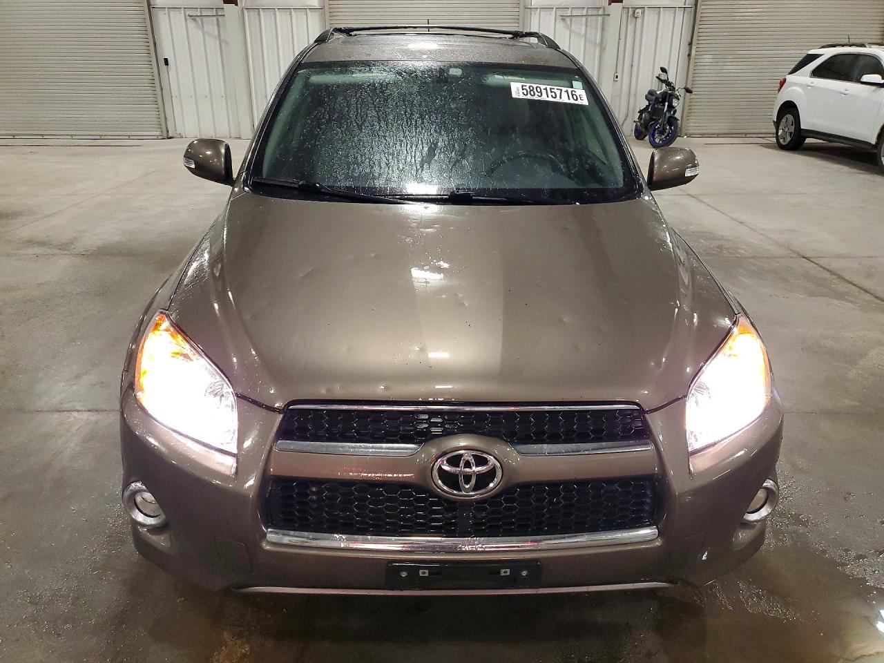 2012 TOYOTA RAV4 — фото 5
