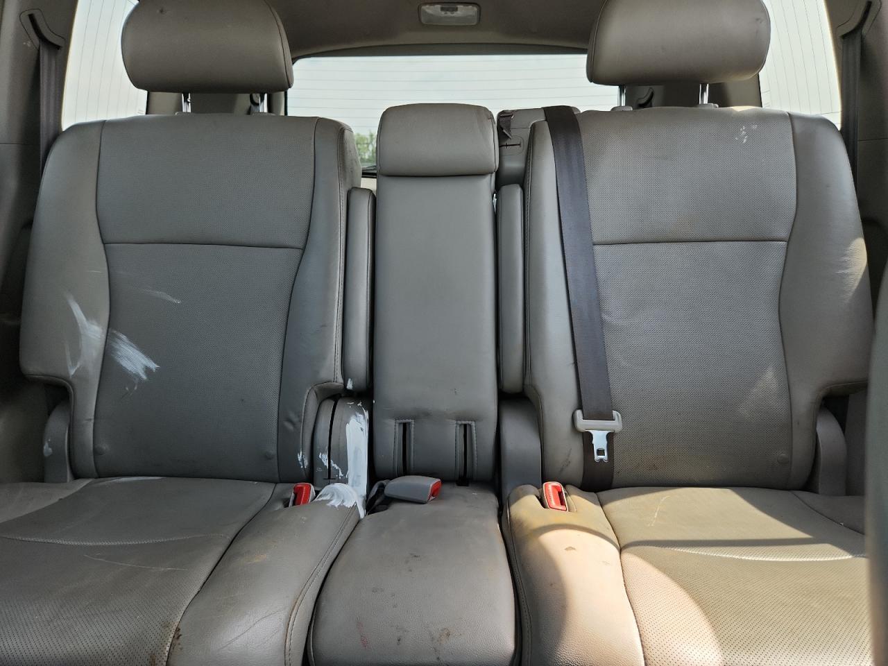 2012 TOYOTA HIGHLANDER — фото 10