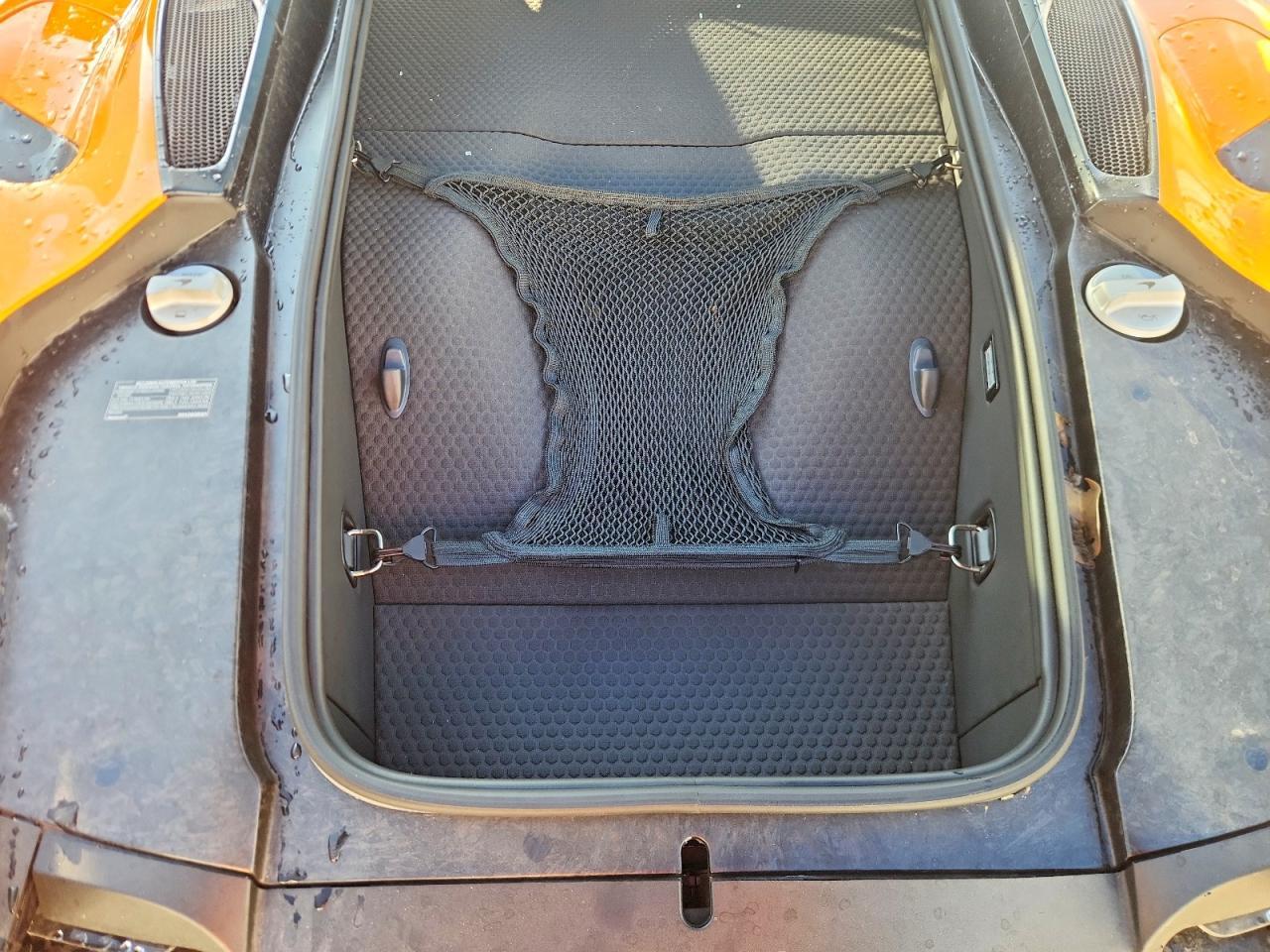 MCLAREN GT