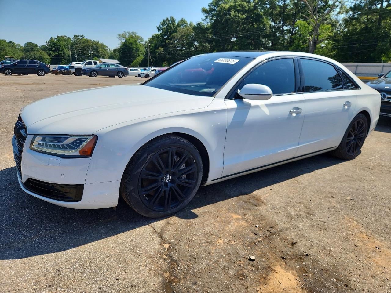 2016 AUDI A8 — фото 1