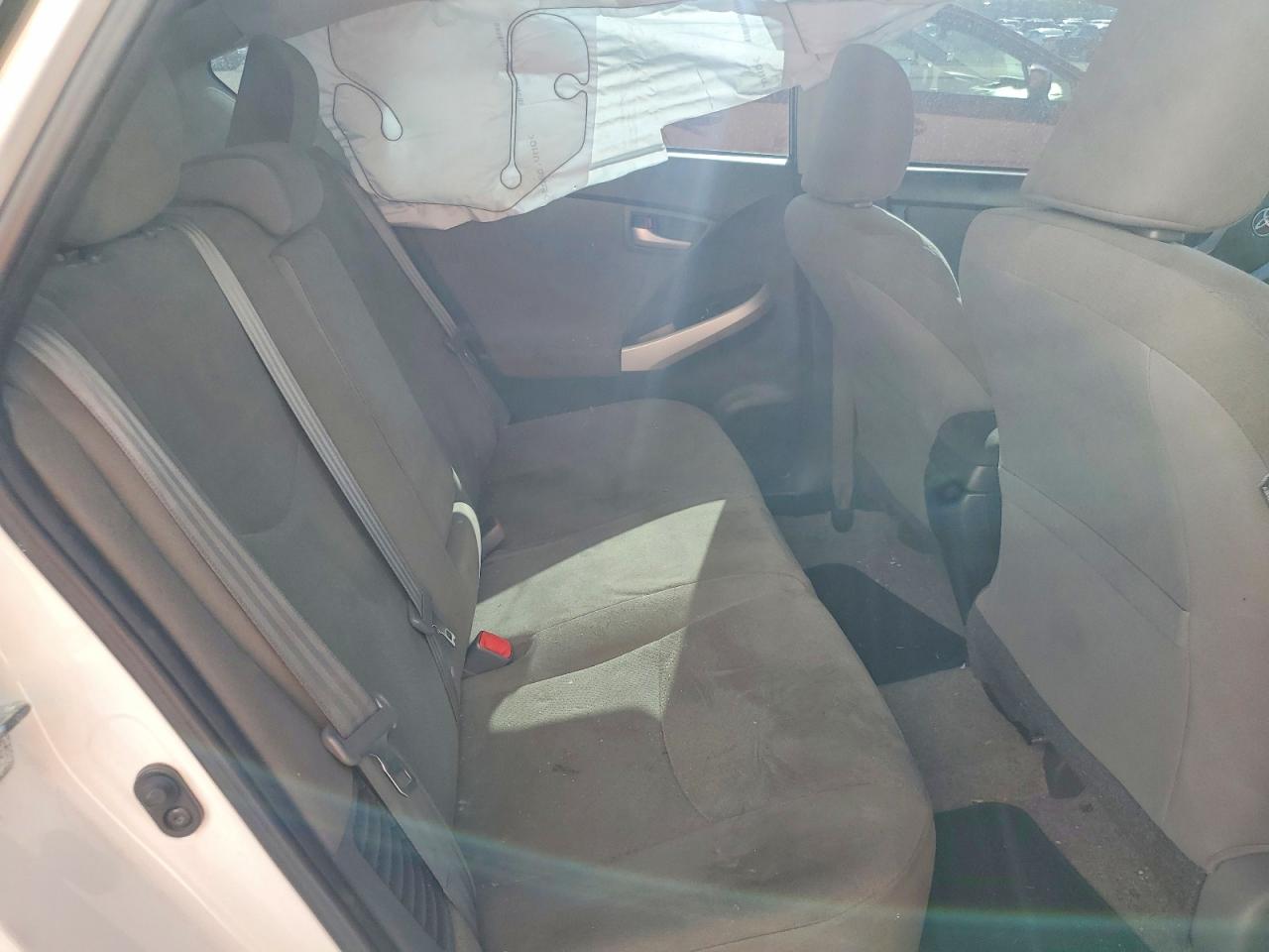 2015 TOYOTA PRIUS — фото 10