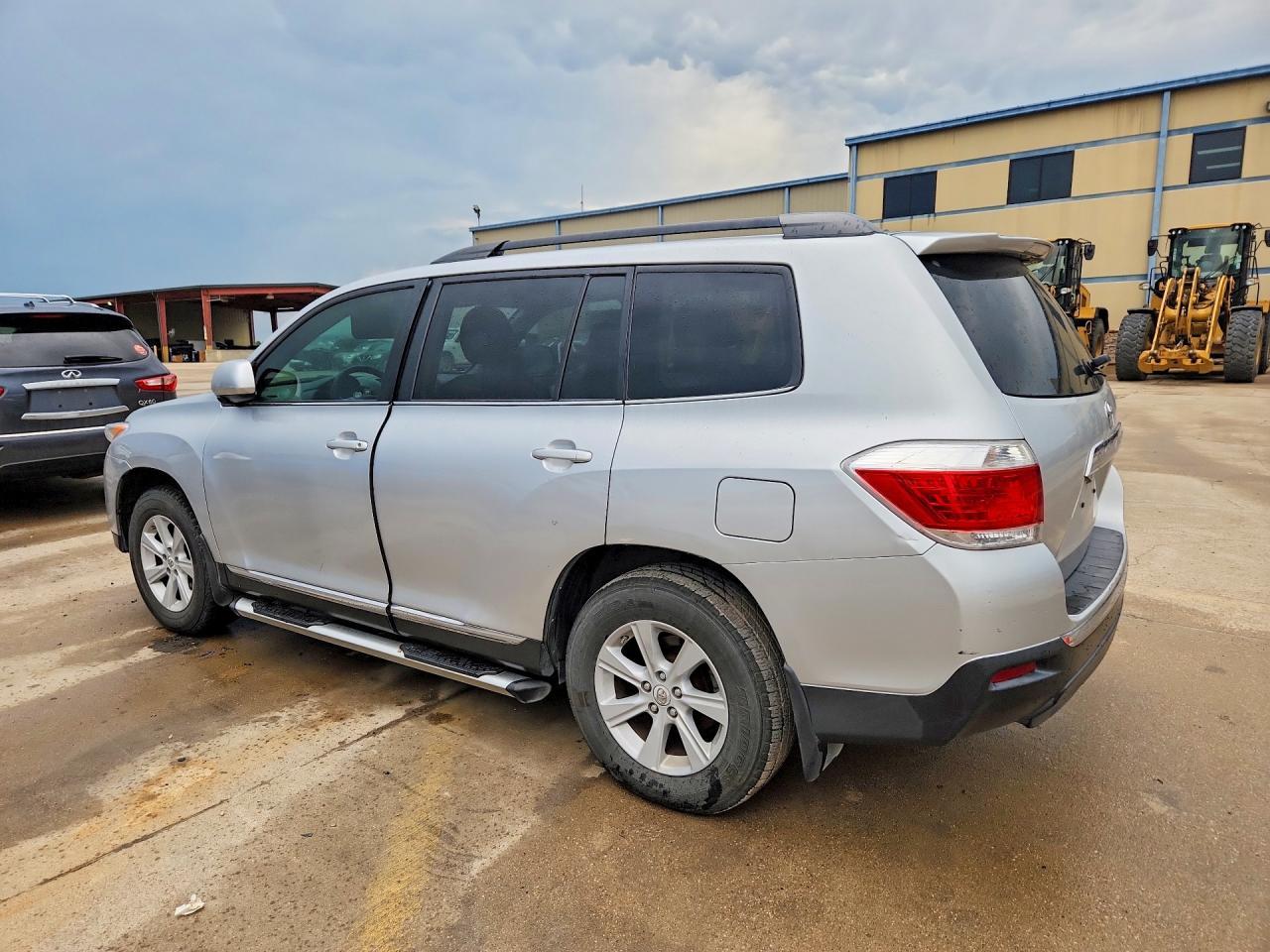 2012 TOYOTA HIGHLANDER — фото 2