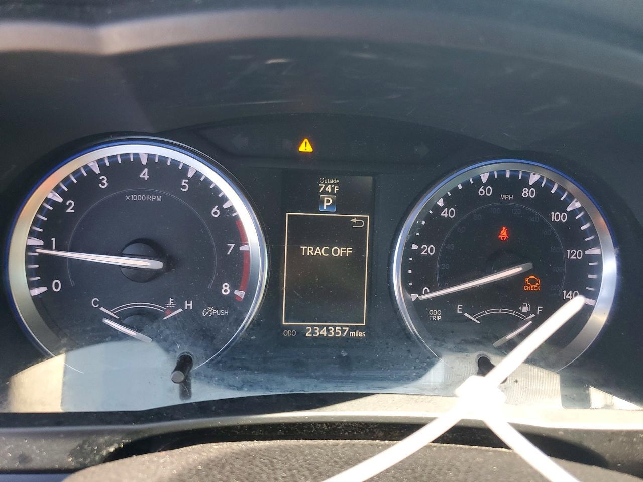 2015 TOYOTA HIGHLANDER — фото 9