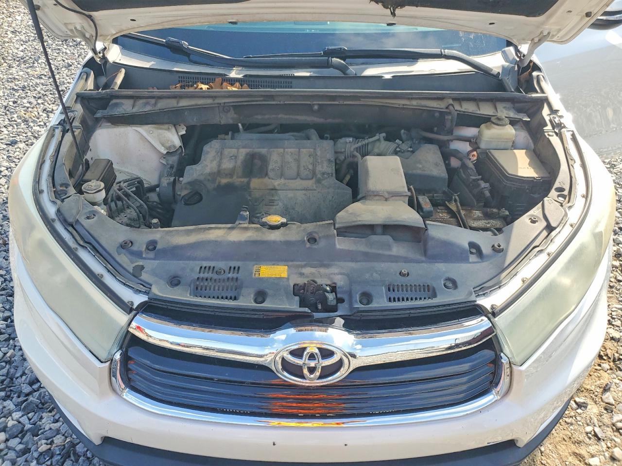 2015 TOYOTA HIGHLANDER — фото 12