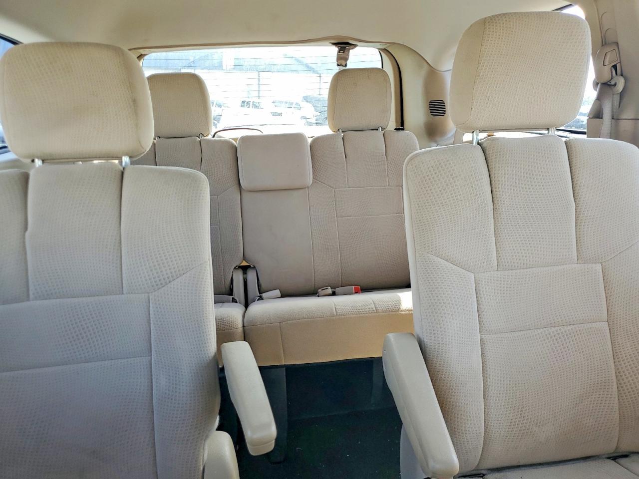 2013 DODGE GRAND CARAVAN — фото 10