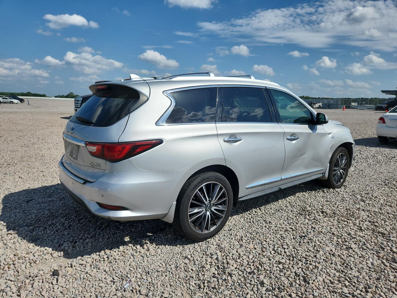 2020 INFINITI QX60 — фото 3