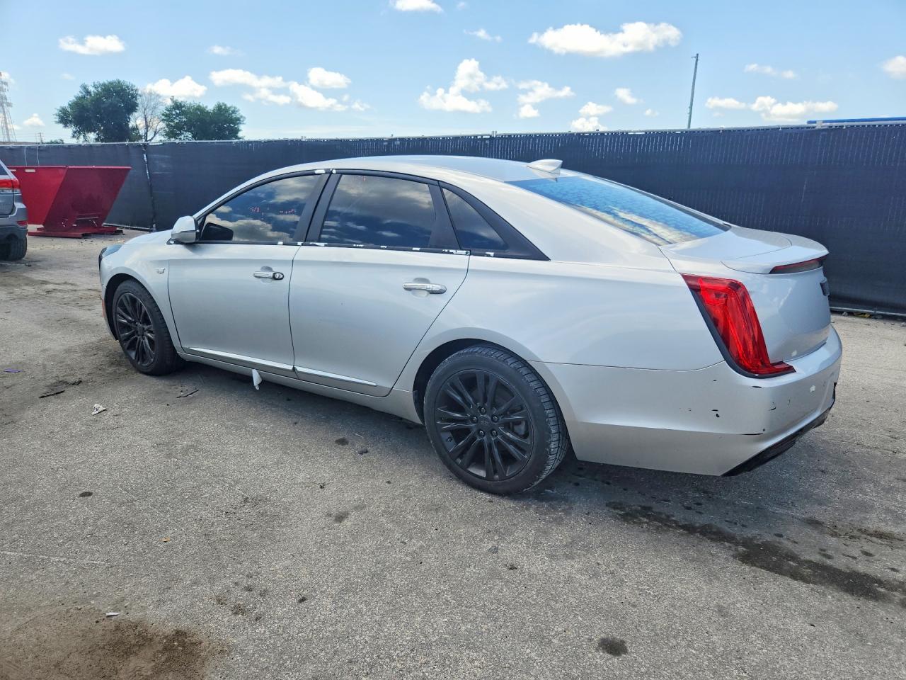 2019 CADILLAC XTS — фото 2