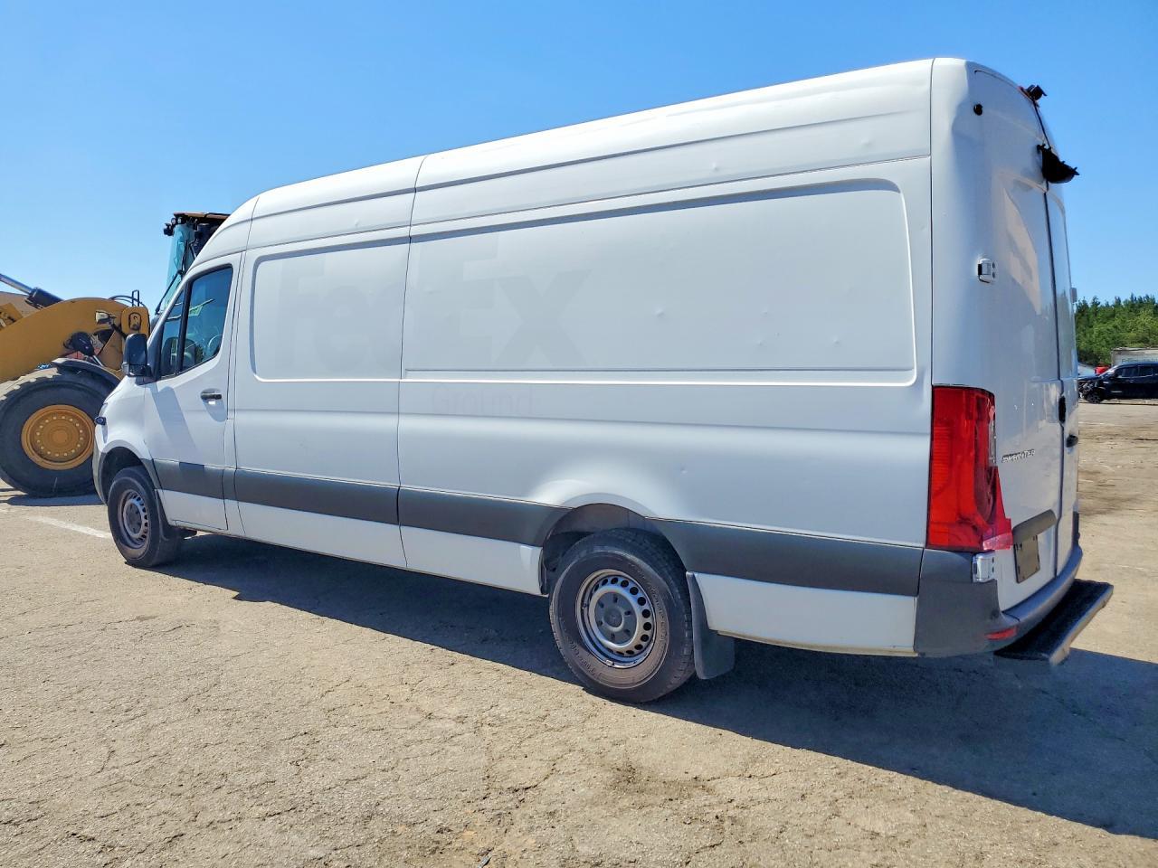 MERCEDES-BENZ SPRINTER