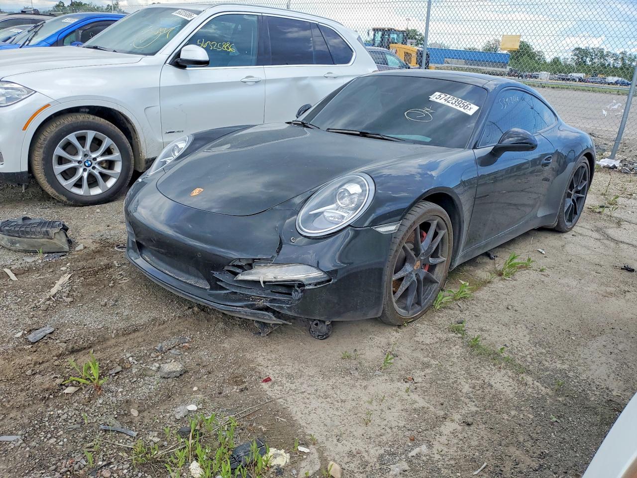 PORSCHE 911