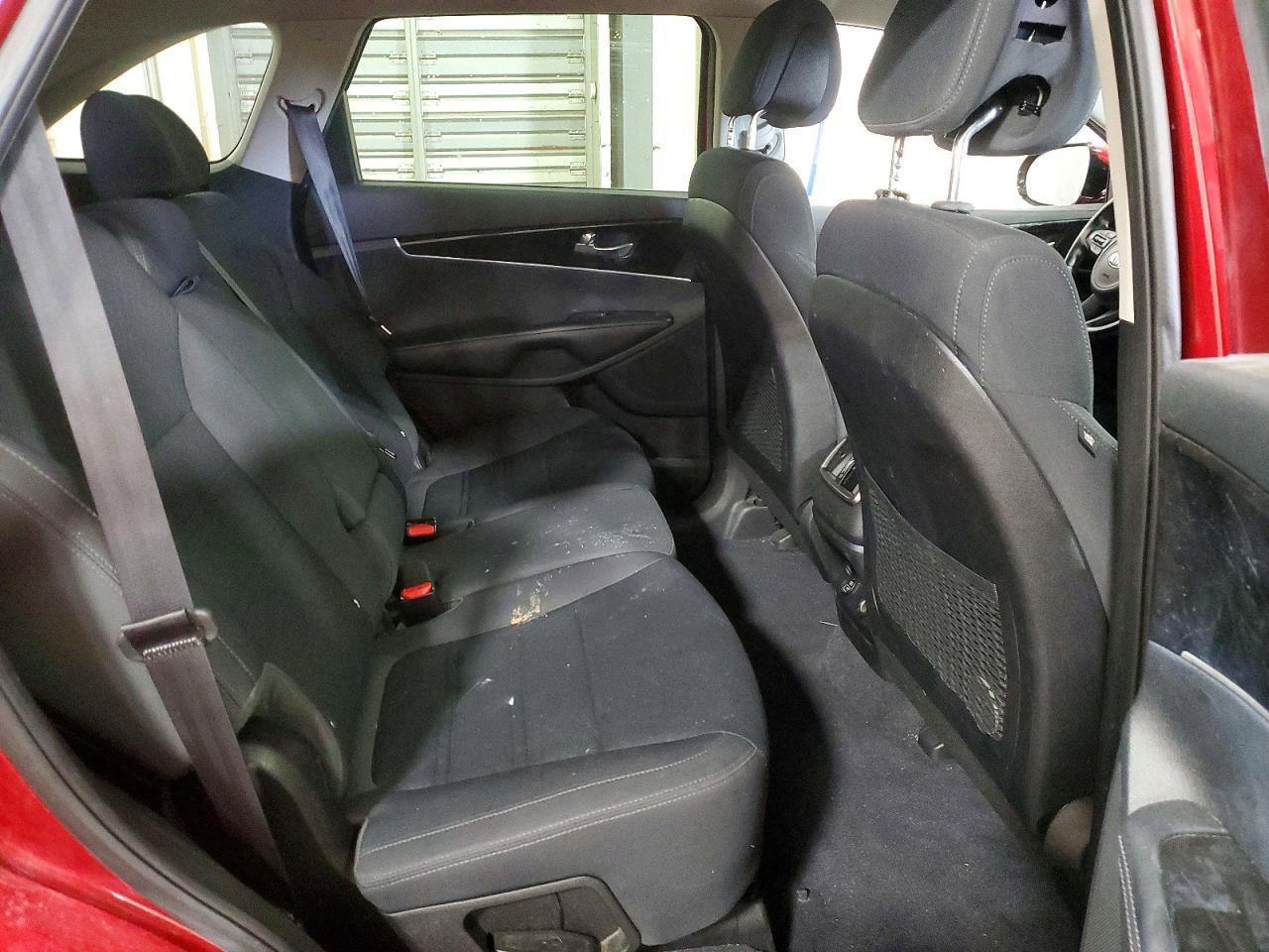2016 KIA SORENTO — фото 10
