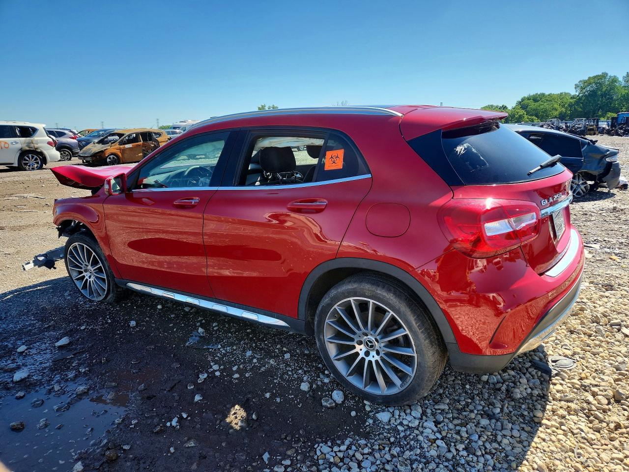 2018 MERCEDES-BENZ GLA-CLASS — фото 2