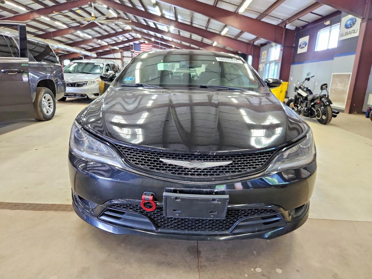 2015 CHRYSLER 200 — фото 5