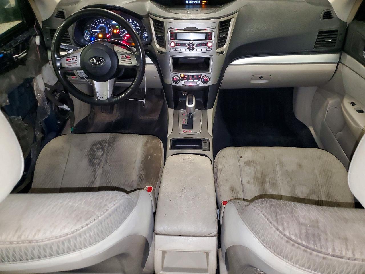 2011 SUBARU LEGACY — фото 8