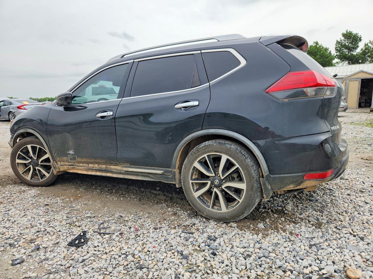 2017 NISSAN ROGUE — фото 2