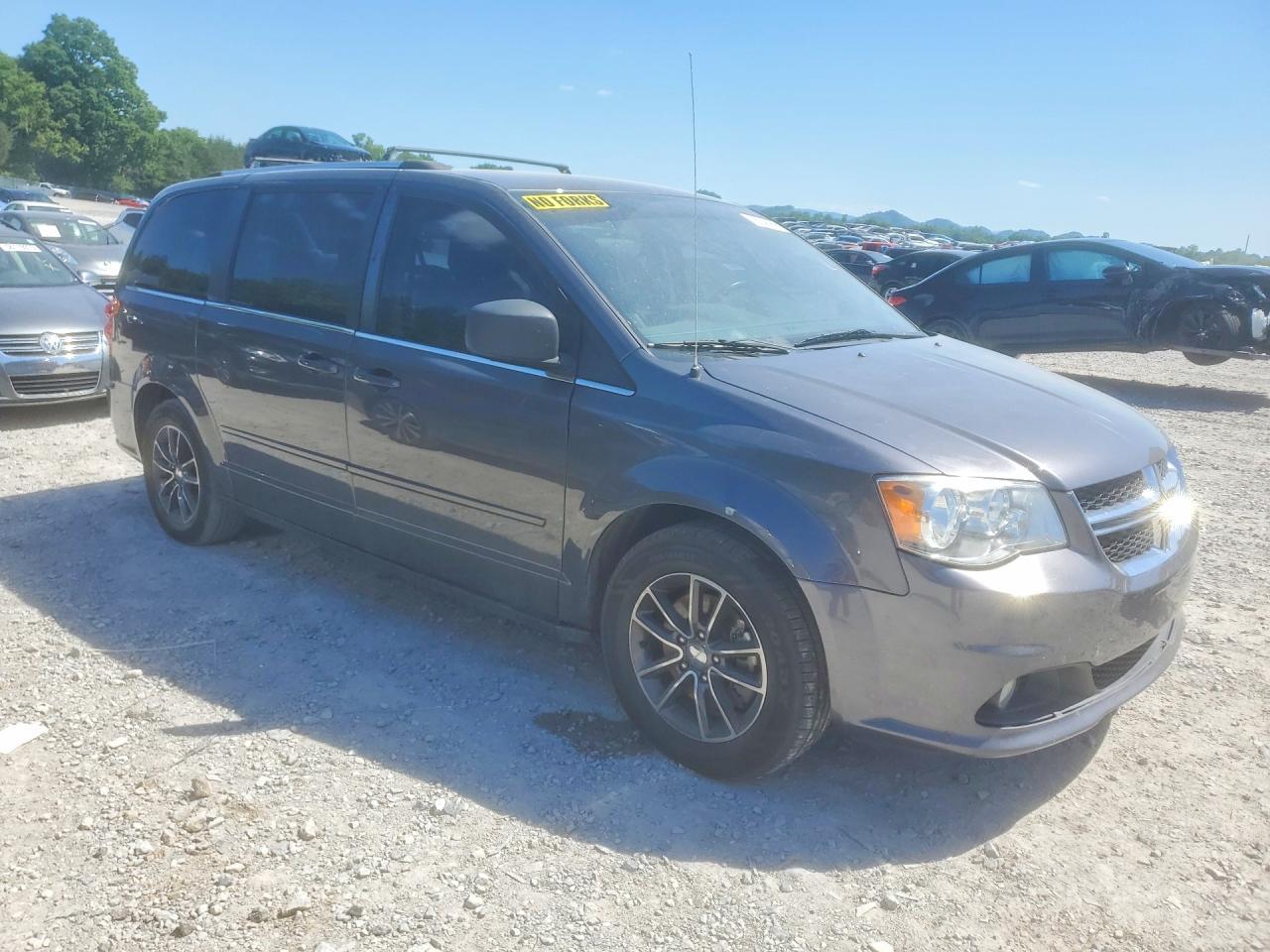 2017 DODGE GRAND CARAVAN — фото 4