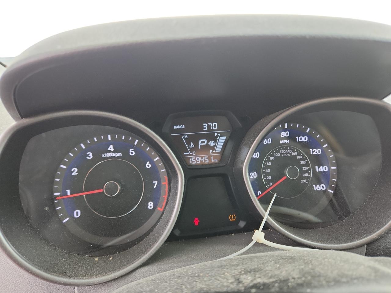 2015 HYUNDAI ELANTRA — фото 9