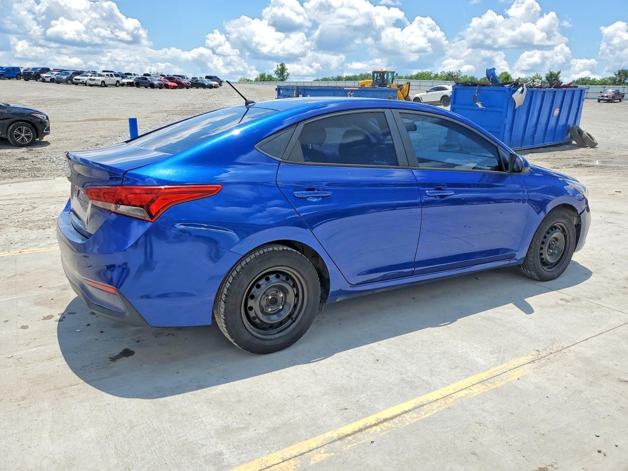 2019 HYUNDAI ACCENT — фото 3