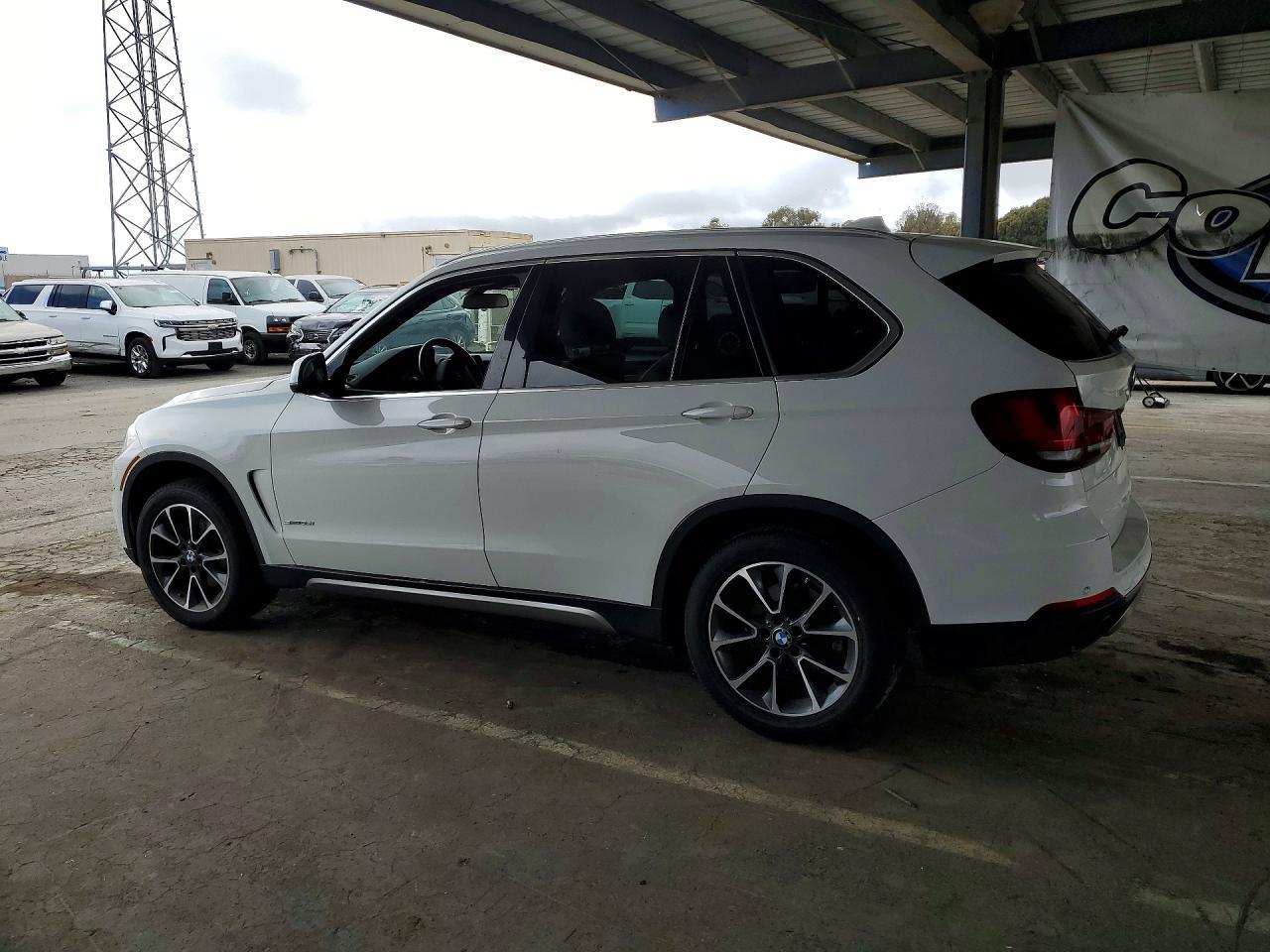 2017 BMW X5 — фото 2