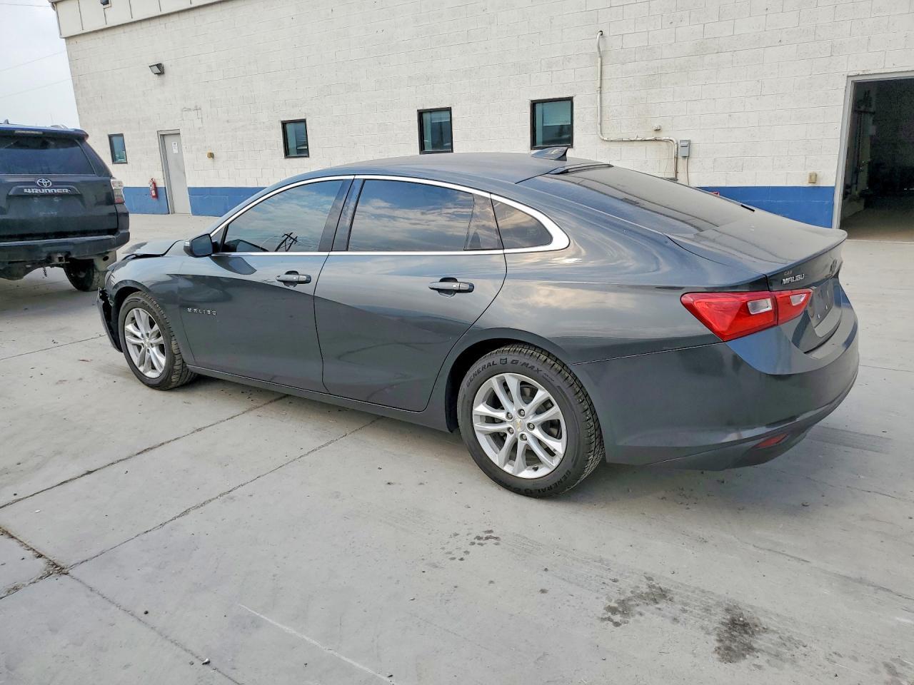 2017 CHEVROLET MALIBU — фото 2