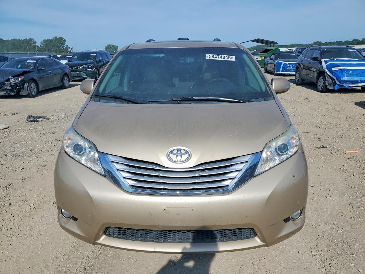 2014 TOYOTA SIENNA — фото 5