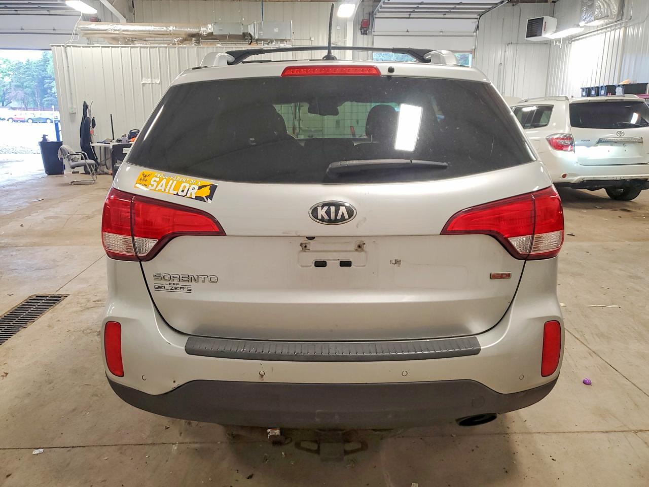 2014 KIA SORENTO — фото 6
