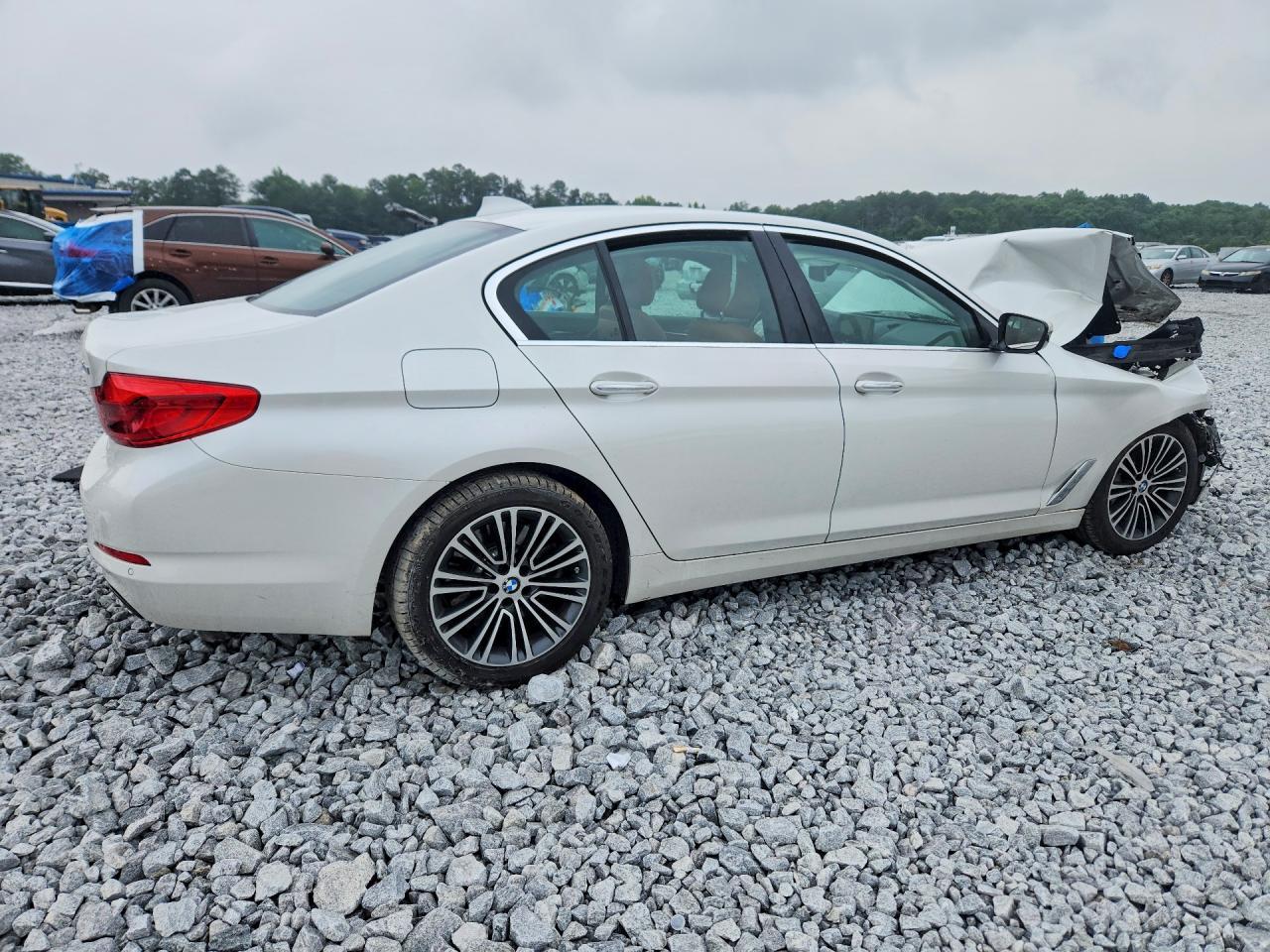 2018 BMW 5 SERIES — фото 3