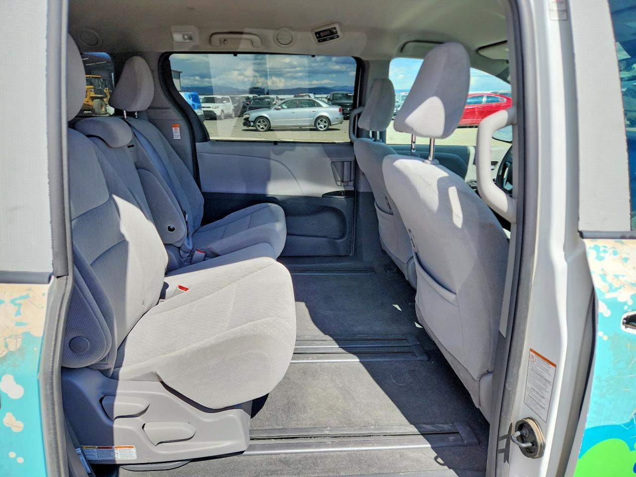 2018 TOYOTA SIENNA — фото 11