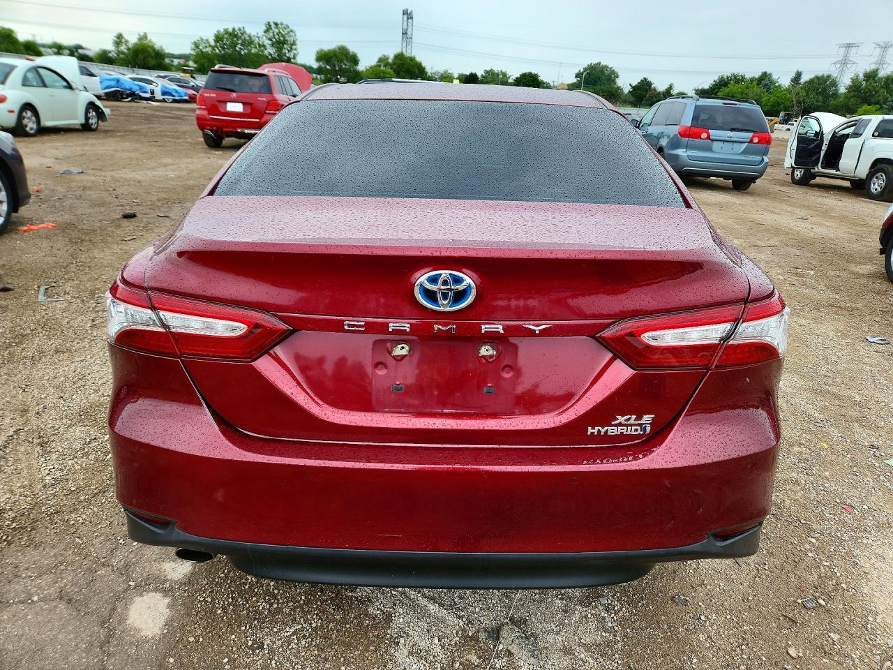 2018 TOYOTA CAMRY HYBRID — фото 6
