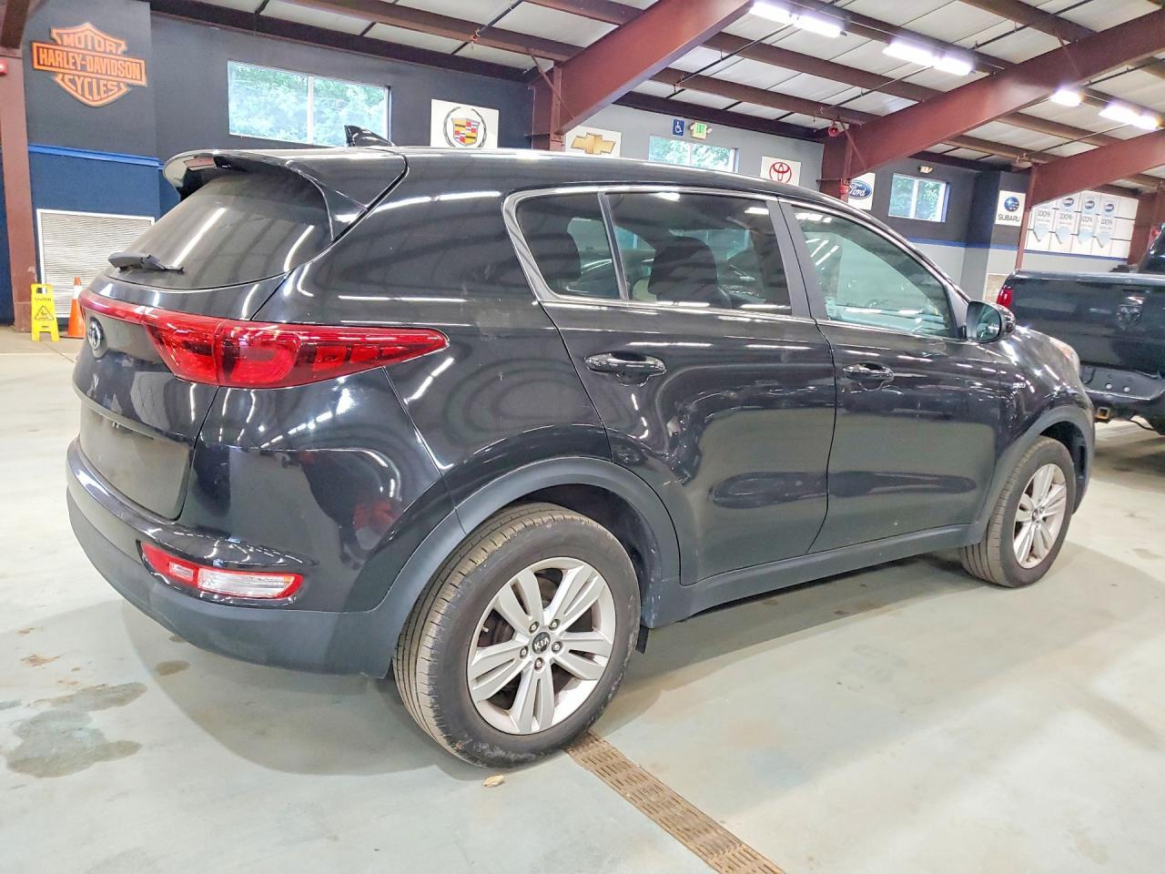 2017 KIA SPORTAGE — фото 3