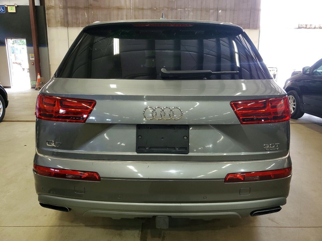 2017 AUDI Q7 — фото 6