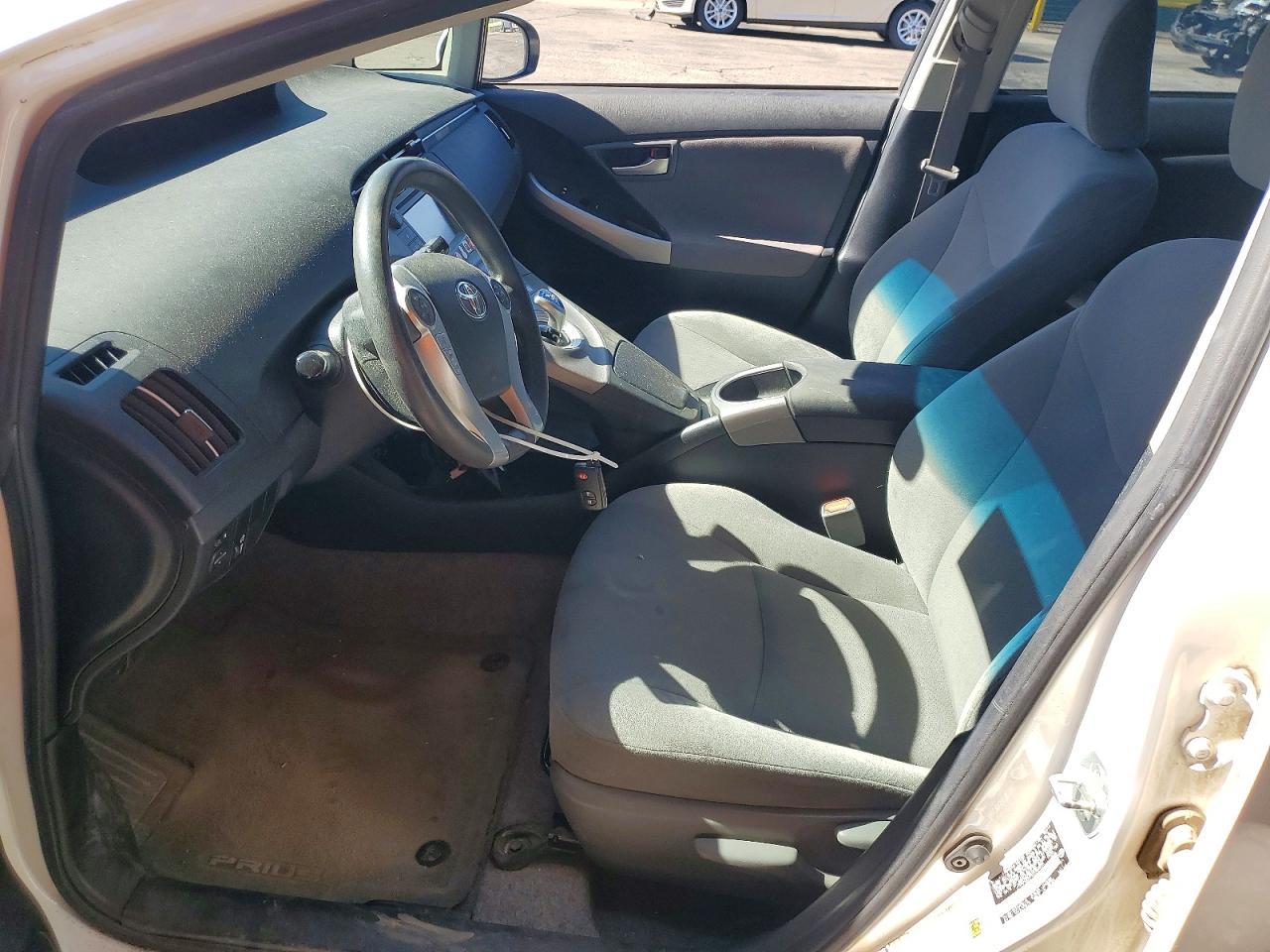2014 TOYOTA PRIUS — фото 7