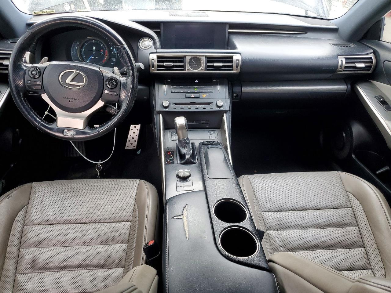 2015 LEXUS IS 250 — фото 8