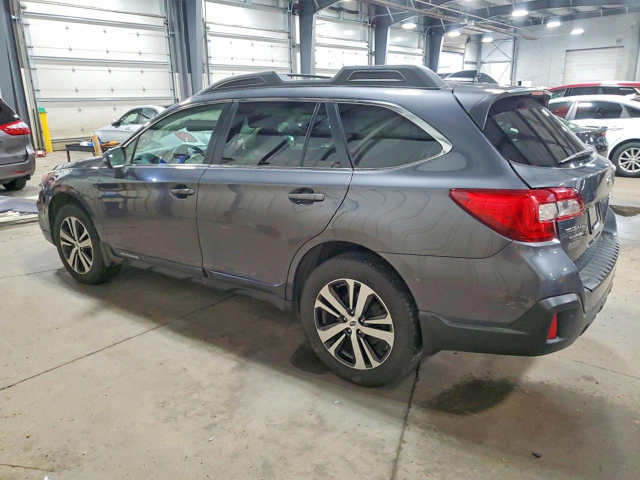 2018 SUBARU OUTBACK — фото 2