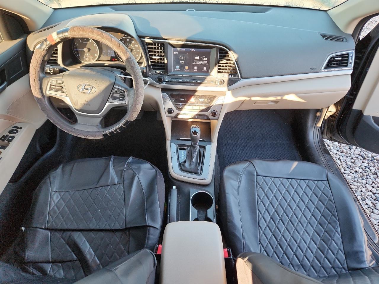 2017 HYUNDAI ELANTRA — фото 8