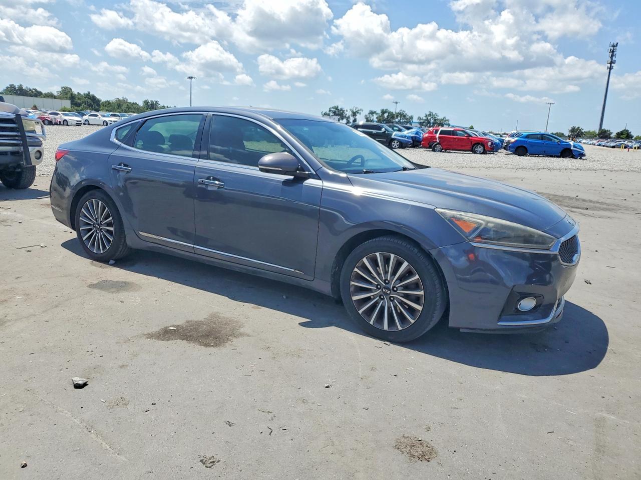 2017 KIA CADENZA — фото 4